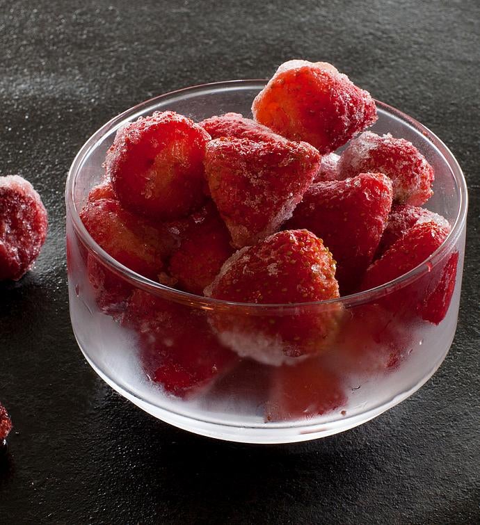 Organic Strawberries   washed, frozen